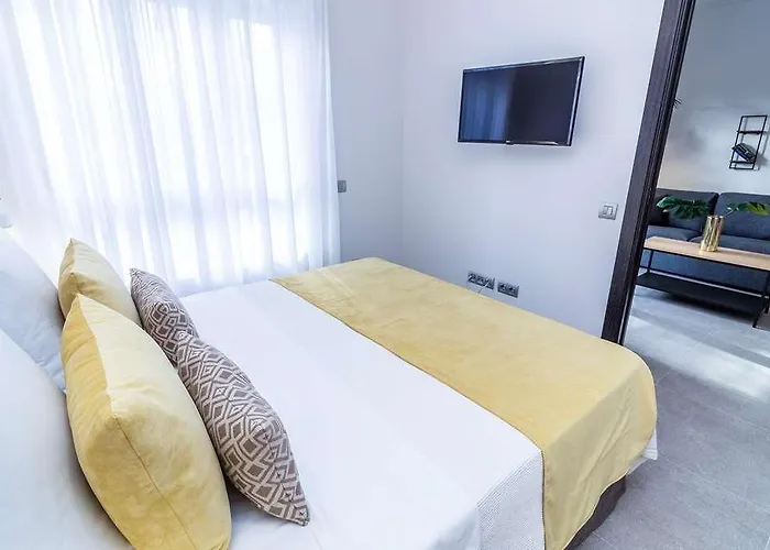 Hotel Bex Homes *